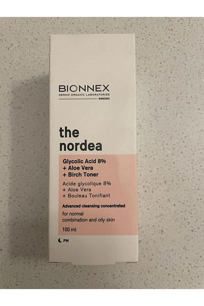 Bionnex تونر مقشر نورديا بحمض الجليكوليك 8%، خلاصة الصبار والبتولا - 100 مل