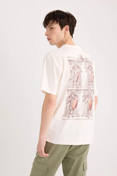 DeFacto 100% Cotton Boxy Fit Crew Neck Back Printed Short Sleeve T-Shirt D9344Ax25Sp