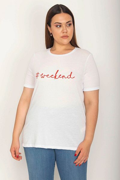 Şans Women's Large Size White Short Sleeve Blouse with Embroidery Written on the Front 65n27042