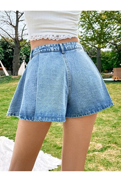 Marlix Jeans Women's Pleated Denim Shorts Jeans