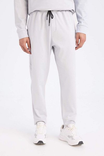 DeFacto DeFactoFit Sportsman Standard Fit Jogger Pantaloni de sport în interior moale din pufos din țesătură pentru scafandru D7308AX25SP