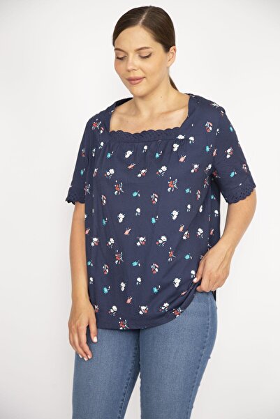 Şans Γυναικεία μπλούζα Navy Blue μεγάλου μεγέθους από βαμβακερό ύφασμα γιακά και μανίκι με δαντέλα λεπτομερή μπλούζα 65n36544