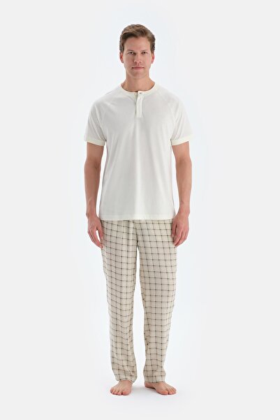 Dagi Ekru Gizli Patlı Kısa Kollu Tişört Pantolon Pijama Takımı