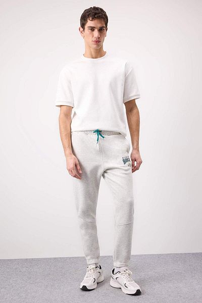 DeFacto DeFactoFit - Pantaloni de sport NBA Milwaukee Bucks Sportsman Thick Jogger, cu buzunare și șireturi în talie D6