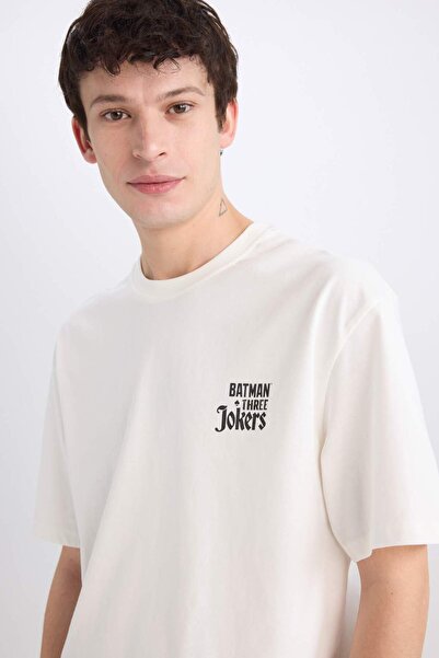 DeFacto %100 Pamuk Batman Boxy Fit Bisiklet Yaka Sırt Baskılı Kısa Kollu Tişört D9846AX25SP