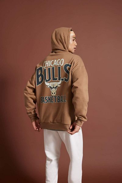 DeFacto Nba Chicago Bulls Defactofit - Wide Fit Hooded Sweatshirt D3243Ax24Wn