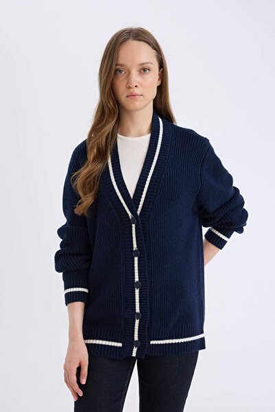 DeFacto Regular Fit V Yaka Basic Düz Düğmeli Triko Hırka D5030AX24AU