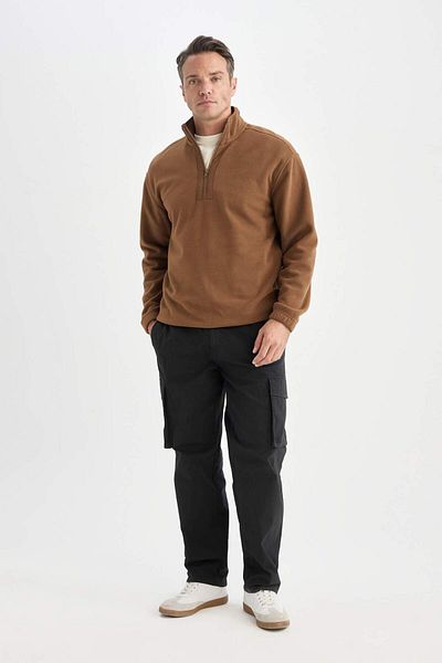 DeFacto Relax Fit Stand Collar Zip-Up Fleece Sweatshirt D2688Ax24Au