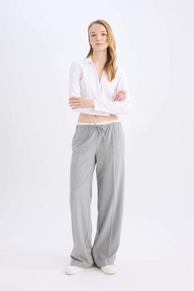DeFacto Wide Leg Regular Waist Wide Pocket Collared Wide Leg Pants 3199895
