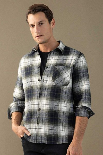 DeFacto Regular Fit Polo Collar Checked Flannel Long Sleeve Shirt E2763Ax24Wn