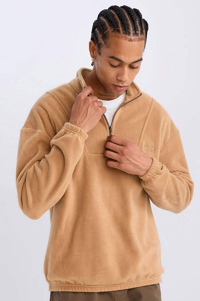 DeFacto Hanorac confortabil din fleece cu imprimeu cu guler ridicat - Comfort Regular Fit C7793AX24AU