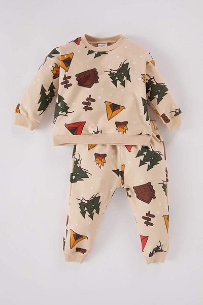 DeFacto 2-teiliges Set für Babys, Jungen, Neujahr, bedrucktes Sweatshirt mit Rundhalsausschnitt und elastischem Bund unten D5932A524WN