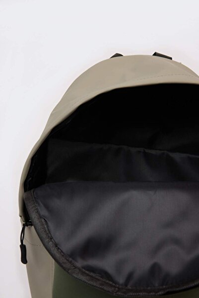 DeFacto Men's Faux Leather Backpack E0690Axns