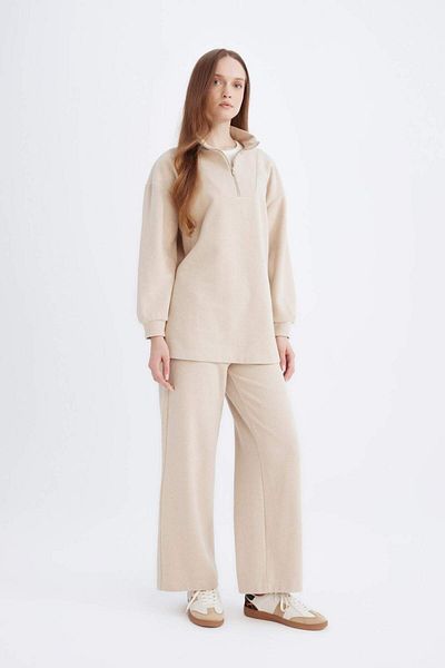 DeFacto Relax Fit Elastic în talie Tesatura Serrapilă Tricotaj simplu de bază Pantaloni negri B4311AX24WN