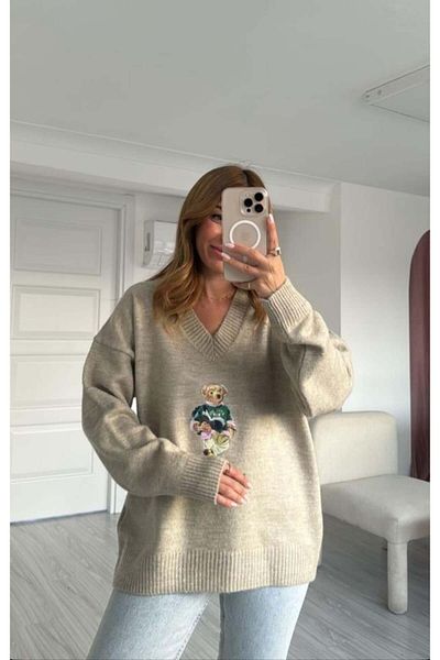 modamtn Women's Long Sleeve V Neck Legend Soft Fabric Teddy Bear Printed Sweater