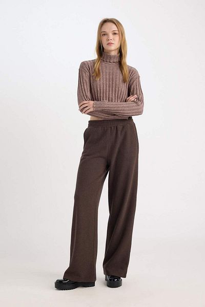 DeFacto Pantaloni de sport largi, cu picioare largi, cu buzunare, lungi, cu șireturi E0742AX24WN