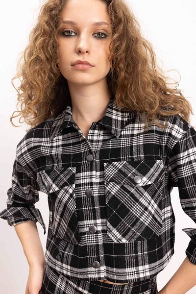 DeFacto Top crop cool cu tăietură largă - cu buzunare, flanel gros, mânecă lungă D7914AX24AU