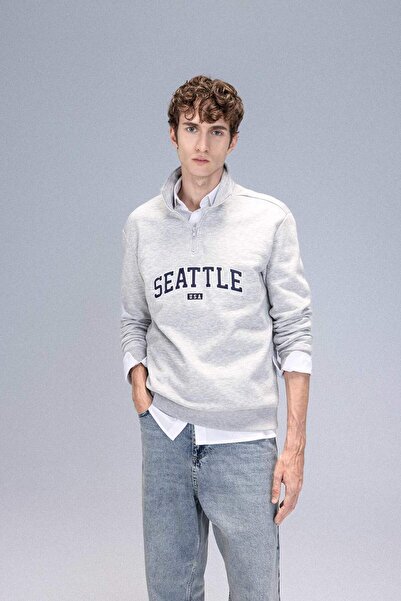 DeFacto Relax Fit Fermuarlı Dik Yaka Baskılı Kalın Sweatshirt D2168AX24AU