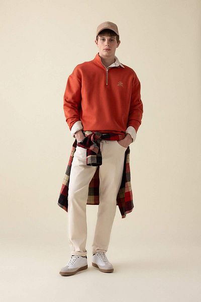 DeFacto Comfort Regular Fit Comfortable Fit Zip up Stand Collar Letter Printed Sweatshirt C6132Ax24Au