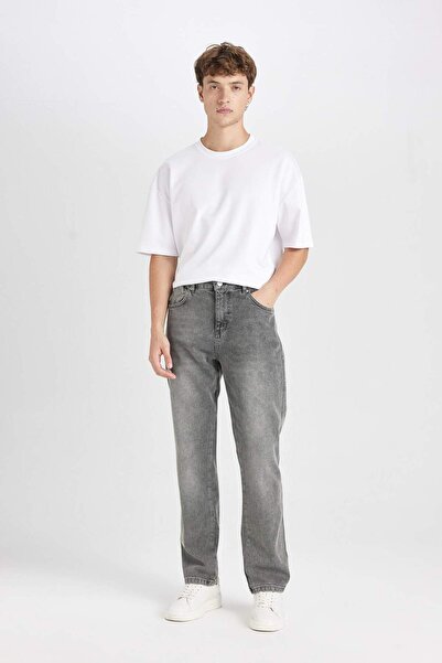 DeFacto %100 Pamuk Straight Fit Normal Kalıp Normal Bel Boru Paça Jean Pantolon D1812AX24WN