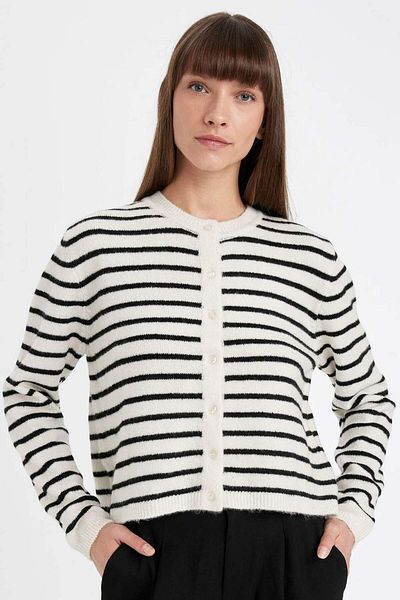 DeFacto Tricotaj cu nasturi în dungi Regular Fit Crew Gât Cardigan C9051ax24wn