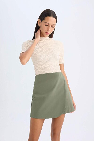 DeFacto Slim Fit Slim Fit Μισό ζιβάγκο με κοντομάνικο μπλουζάκι D7594AX24AU