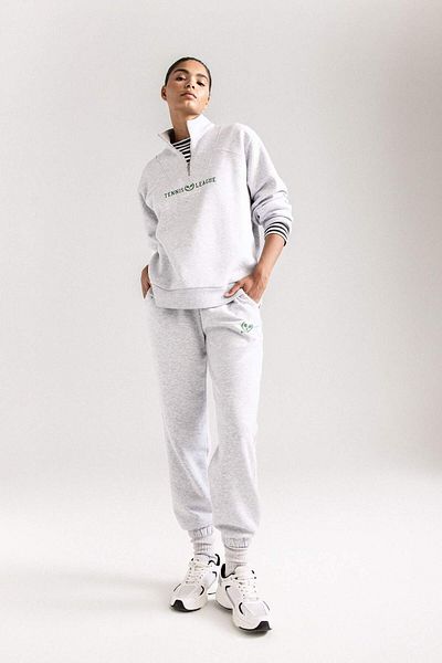 DeFacto Спортен суитшърт с широка яка и стойка DeFactoFit Oversize D1701AX24AU