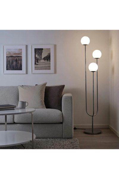 IKEA SIMRISHAMN yer lambası, beyaz-krom kaplama