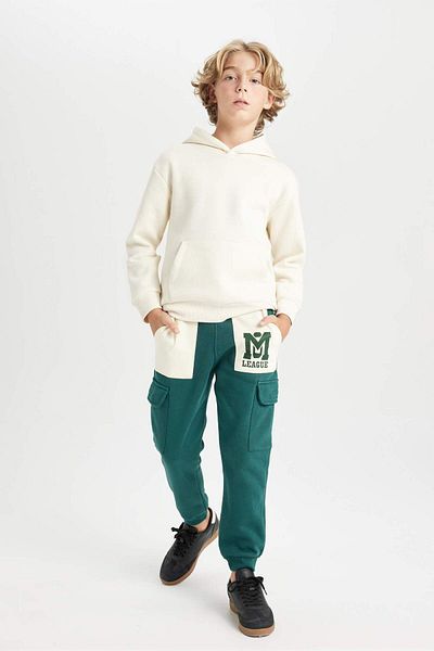 DeFacto Pantaloni de sport pentru jogger cu imprimeu pentru băieți, cu buzunare cargo și talie elastică C9287a824au