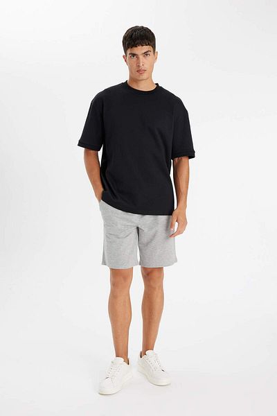 DeFacto Regular Fit Basic Plain Bermuda Shorts with Pockets D7933Ax24Sm