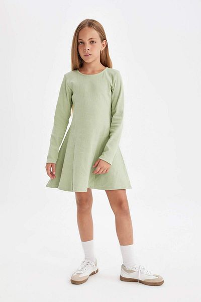 DeFacto Rochie de bază pentru fete, cu decolteu plat, cu mâneci lungi, cu mâneci lungi D4896A824WN
