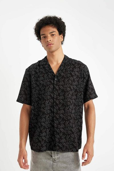DeFacto Regular Fit Apache Collar Floral Poplin Short Sleeve Shirt D8329Ax24Hs