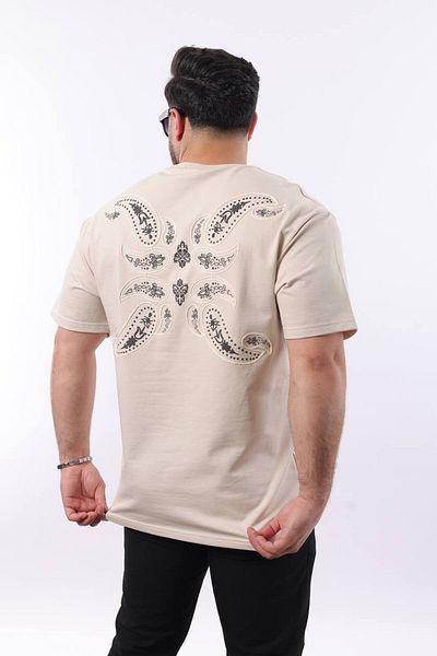 STOCX Men's Oversize Fashion T-Shirt – Written on the Front, Paisley Pattern on the Back