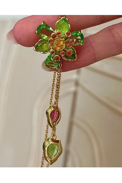 Perry Accesories Ldyllia Necklace Tarnish Steel Special Design Sw Pendant Ldyllia Necklace Green Flower Necklace Adjustable