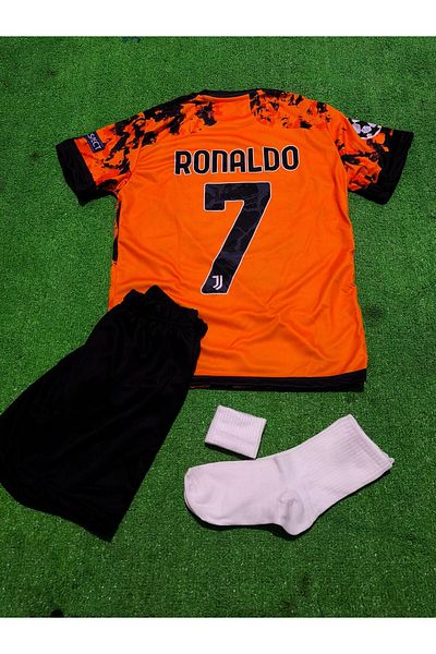 After Party ΑΝΤΙΓΡΑΦΗ - Παιδική φανέλα Juventuss 2020/21 Cristiano Ronaldo Σετ 4 τεμαχίων VS SPORTS ATHLETE AG