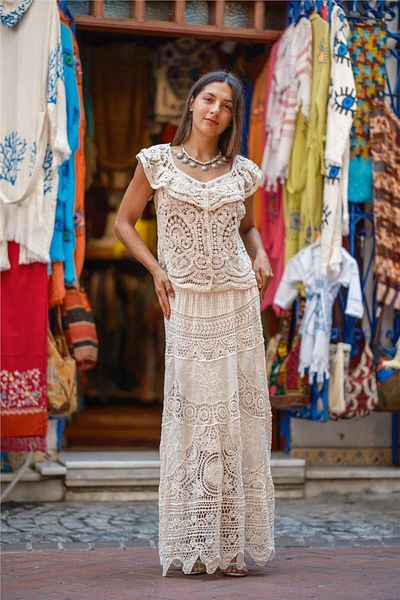 Miss Boheme White Color Knitted Lace Skirt