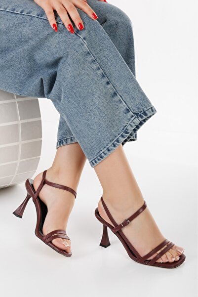 Miss Mitto Women's Burgundy Ankle Adjustable Stylish Piping Detailed Evening Dress Shoes