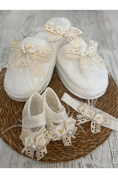 BlueBlossom Mother and Baby Maternity Set – Lace Slippers, Booties and Baby G...