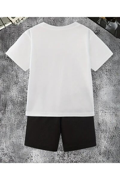 haha تي شيرت مطبوع للأولاد من MCQUEEN - طقم شورت