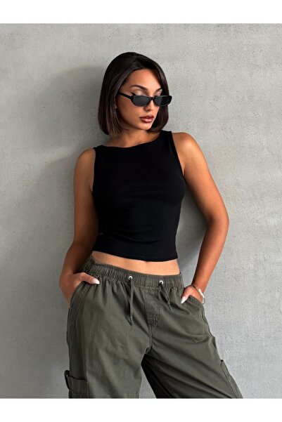 The Base Жіночий білий тканинний топ з нульовими рукавами та човниковим вирізом