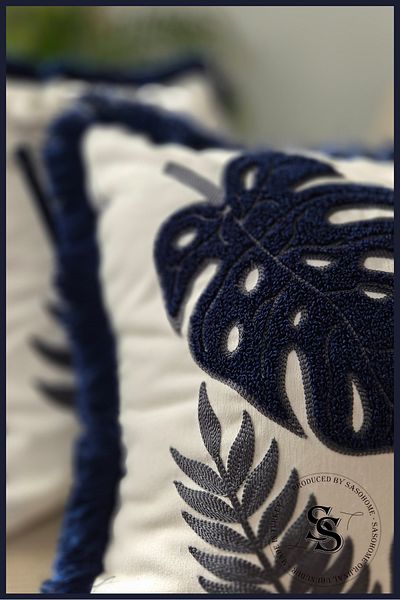 SasoHome Beauty Flowers Punch Embroidery Patterned Linen Throw Pillow Cover