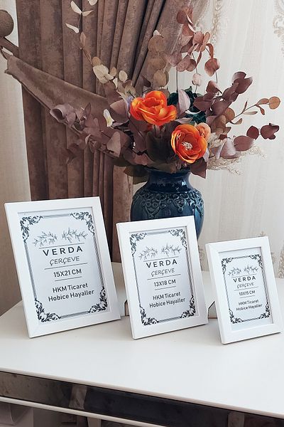 Verda Çerçeve Σετ 3! Κορνίζα 10x15, 13x18 cm και 15x21 cm! Διακοσμητικό πλαίσιο με γυαλί PVC με ξύλινα πόδια!