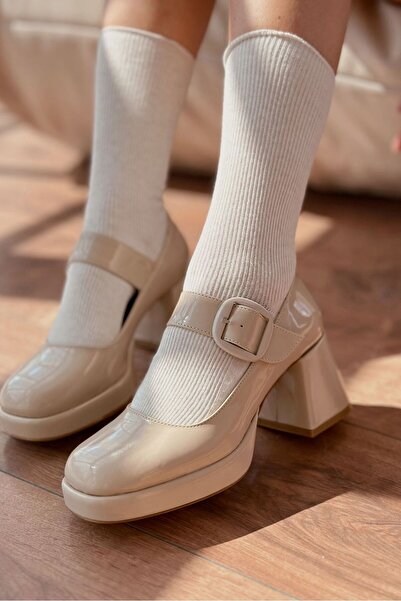 I Love Shoes Lanis Patent Leather Buckle Detailed Platform Heeled Shoes Beige