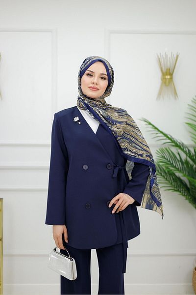 VALENS BOUTİQUE Blazer de damă cu închidere cu nasturi și detaliu de închidere cu centură