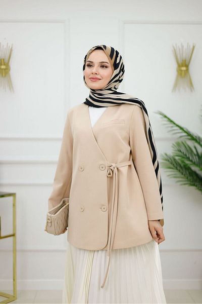 VALENS BOUTİQUE Blazer de damă cu închidere cu nasturi și detaliu de închidere cu centură
