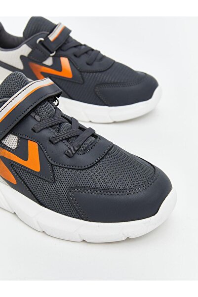 LC Waikiki Bağcık ve Cırt Cırtlı Erkek Çocuk Spor Ayakkabı (W5)