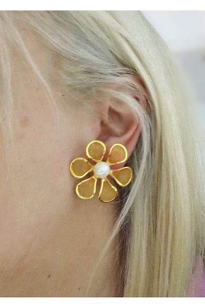 mos&more Gold Flower Pearl Women's Earrings