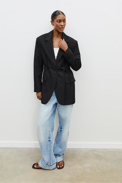 Stradivarius Straight fit blazer with belt
