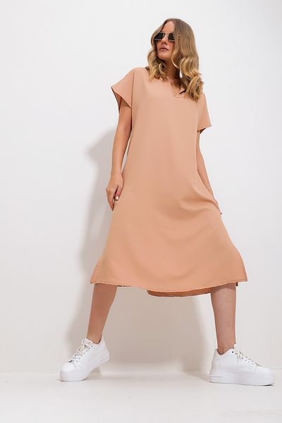 VAGGON Onion Peel Polo Neck Side Slit Woven Dress