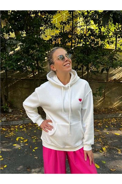 Chance Ecru Heart Embroidered Sweat